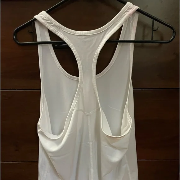 Nike tank top - Picture 2 of 3